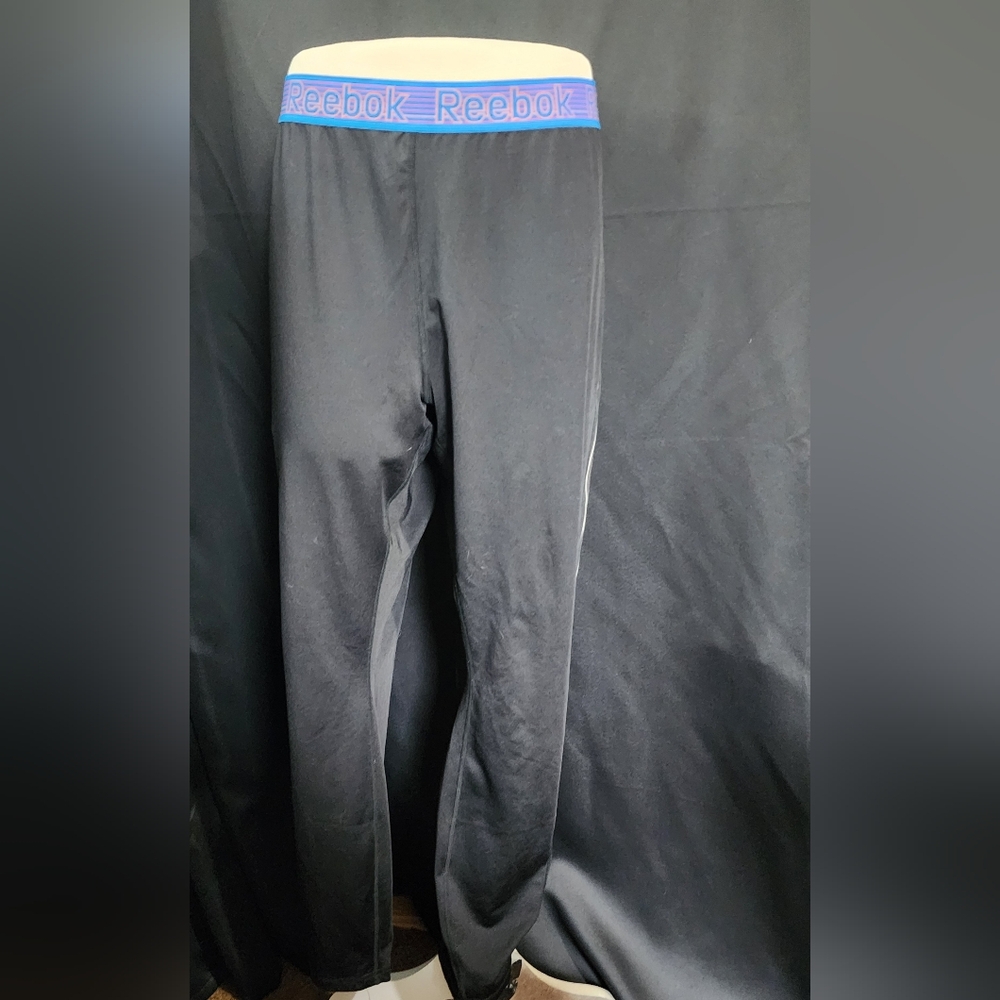 Reebok Black with White Stripes on Sides 2X Yoga Pants